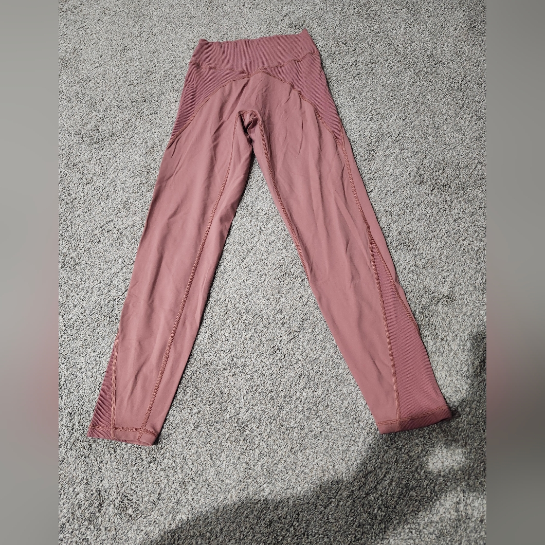 Offline By Aerie Coral High-Waisted Leggings Size Large